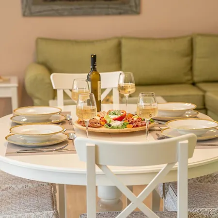 τheano Vila Sami (Kefalonia)