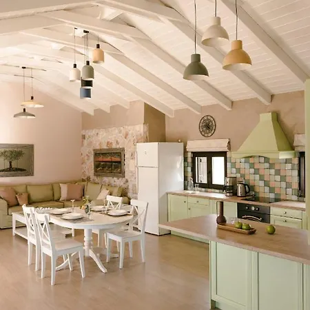 τheano Villa Számi