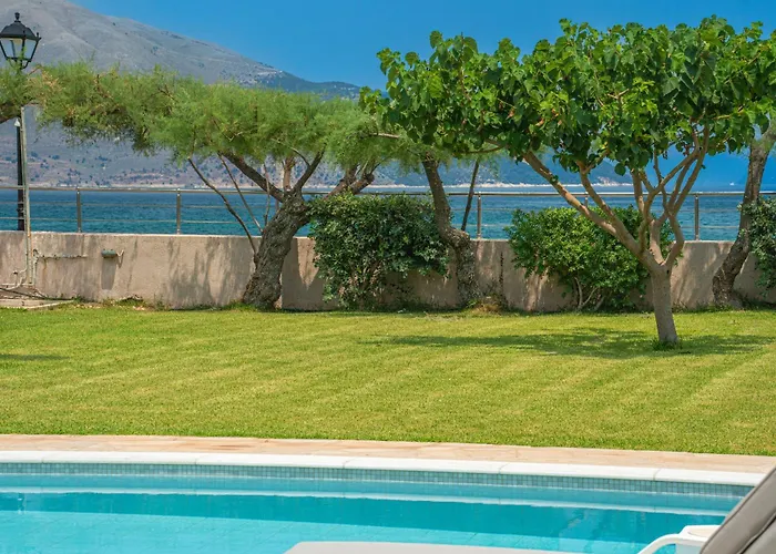 Villa τheano *
